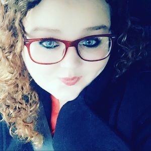 Meet your Posher, Chasity